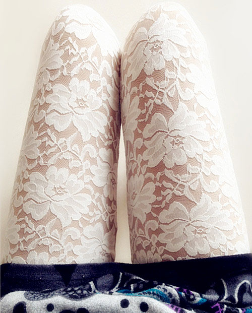 Elegant White With Flower Lace Carved Leggings