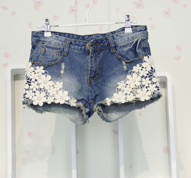 denim shorts with flowers