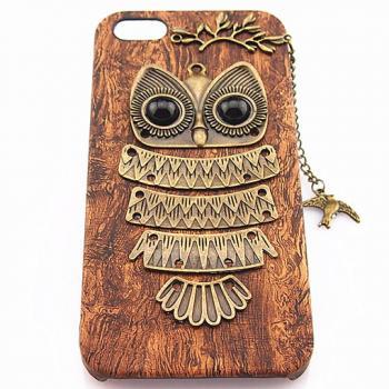 Retro Handmade Owl Iphone 5 Case on Luulla
