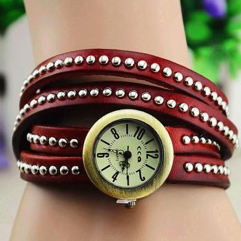 Fashion Punk Rivet Leather Bracelet Watch-red on Luulla