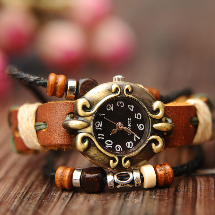 Vintage National Style Bracelet Watch on Luulla